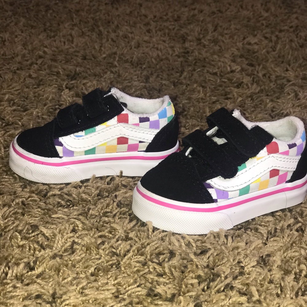 Vans Old Skool Rainbow Checkerboard Skate Shoe